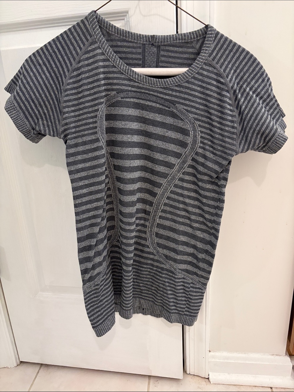 Lululemon swiftly short sleeve